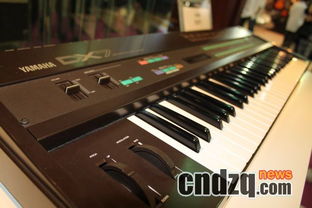 Yamaha Tyros4惊艳亮相专业键盘乐器专区，中国电子琴在线论坛现场直击